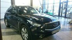 Infiniti QX70