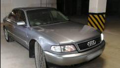 Audi A8 I (D2)