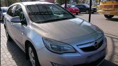 Opel Astra J