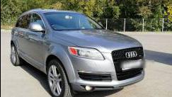 Audi Q7 I