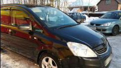 Opel Zafira B Рестайлинг