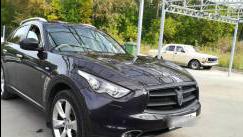Infiniti FX II