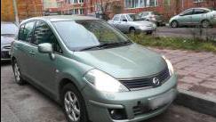 Nissan Tiida I