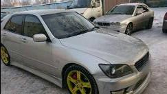 Lexus IS I