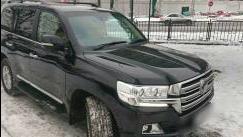 Toyota Land Cruiser 200 Series 2