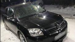 Toyota Avensis II