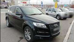 Audi Q7 I