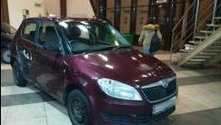 Skoda Fabia II Рестайлинг 1.6 MT (105 л.с.) [2011]