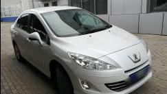Peugeot 408