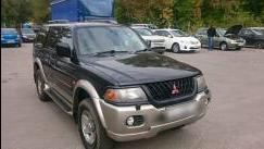 Mitsubishi Pajero Sport I