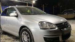 Volkswagen Jetta V