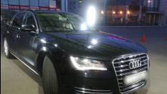 Audi A8 III (D4)