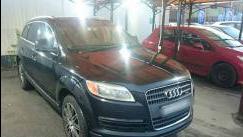 Audi Q7 I