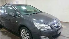 Opel Astra J