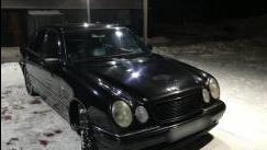 Mercedes-Benz E-klasse II (W210, S210)