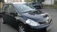 Nissan Tiida I