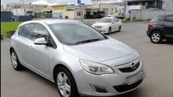 Opel Astra J