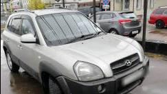 Hyundai Tucson I 2.0d AT (112 л.с.) 4WD [2005]