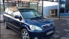 Toyota Avensis Verso