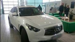 Infiniti QX70