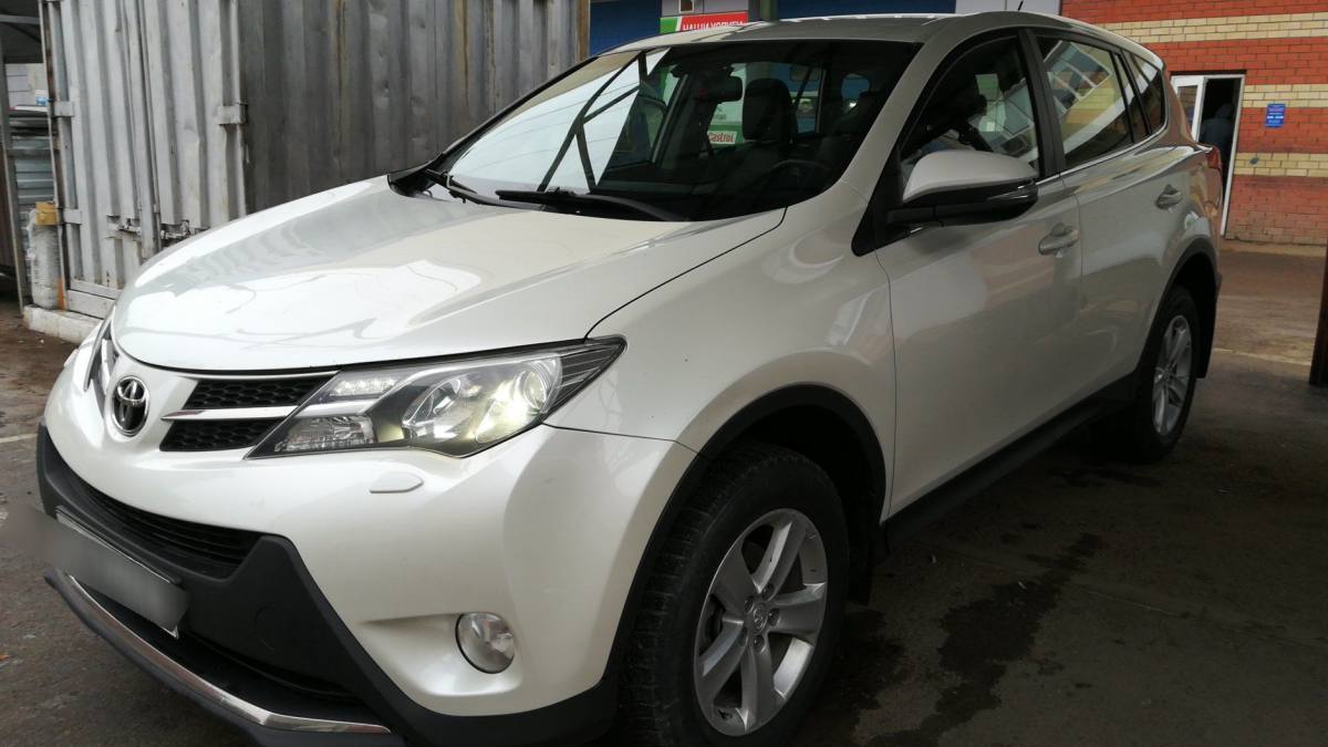 Toyota RAV 4 IV (CA40)
