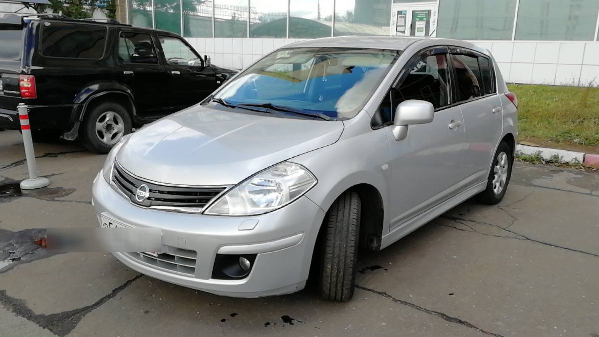 Nissan Tiida I Рестайлинг