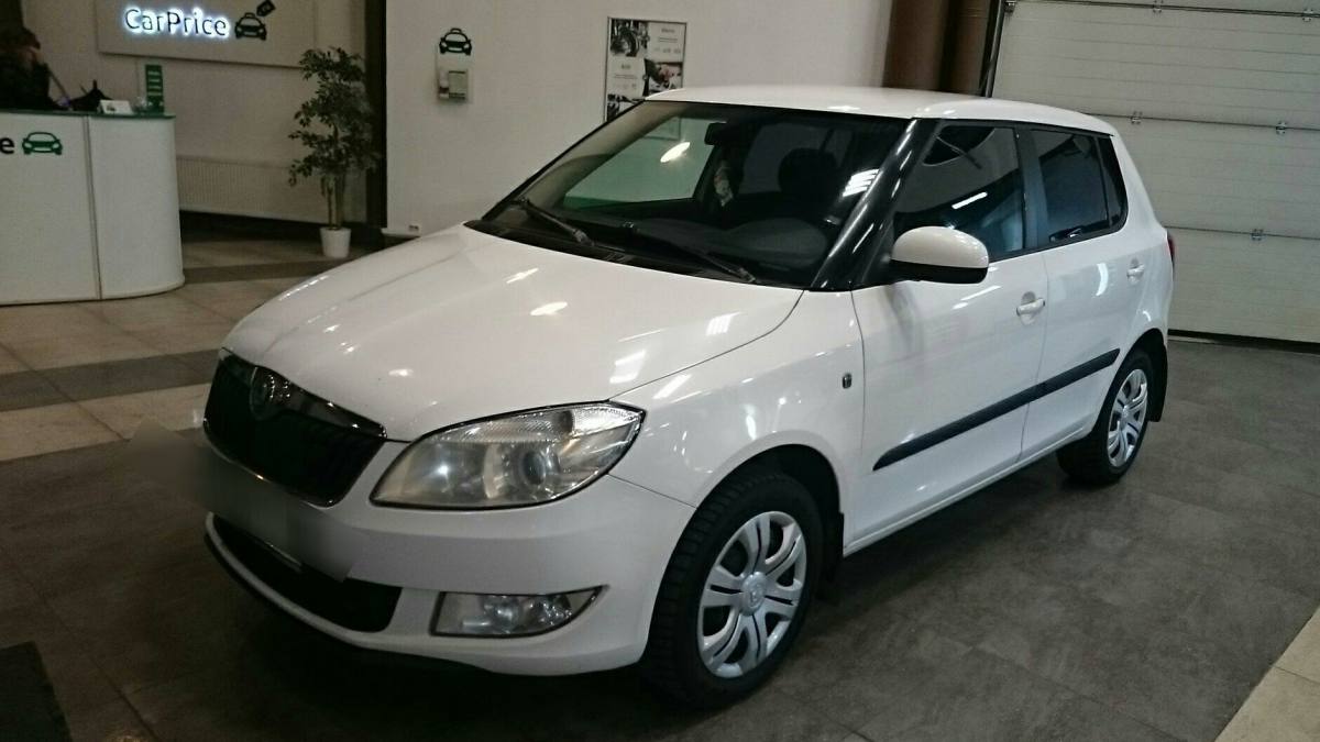Skoda Fabia II Рестайлинг 1.6 AT (105 л.с.) [2012]