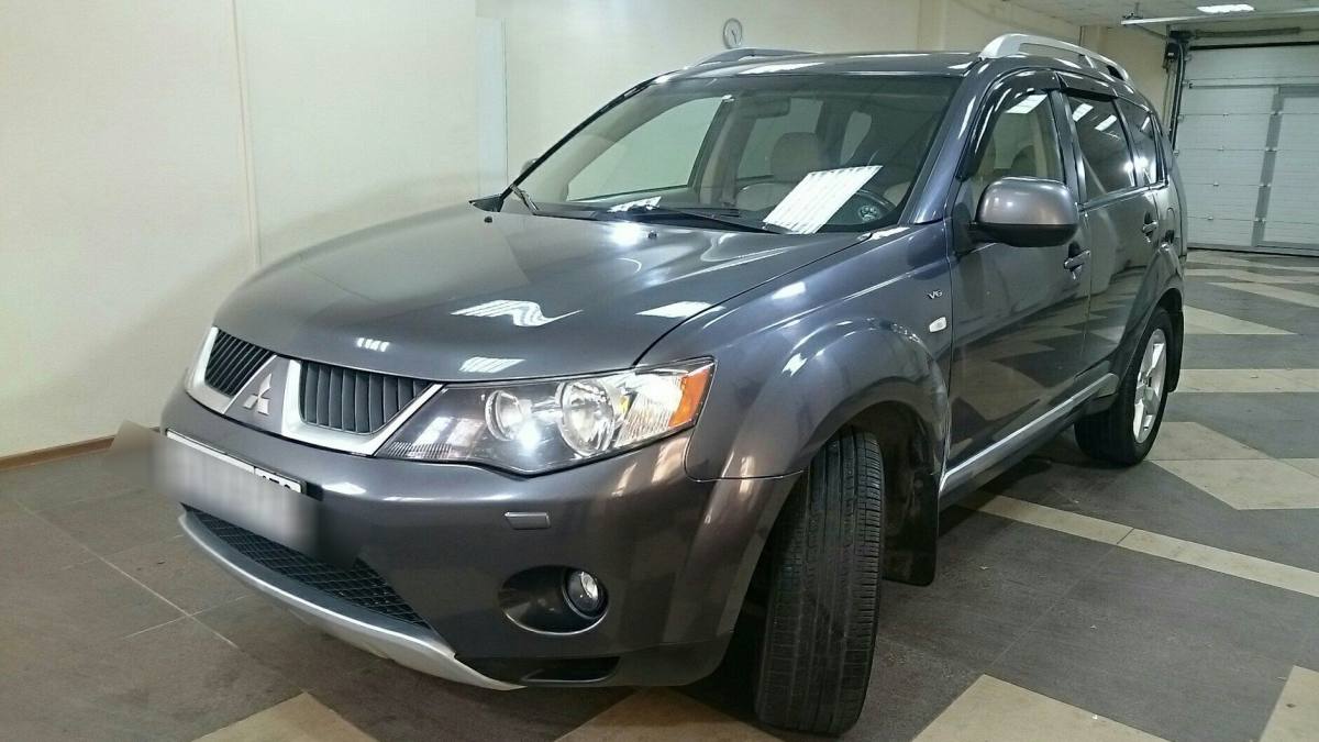 Mitsubishi Outlander II