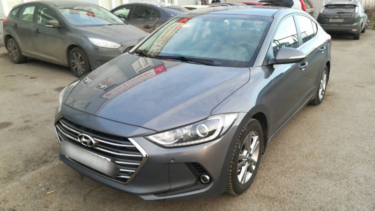 Hyundai Elantra VI (AD)