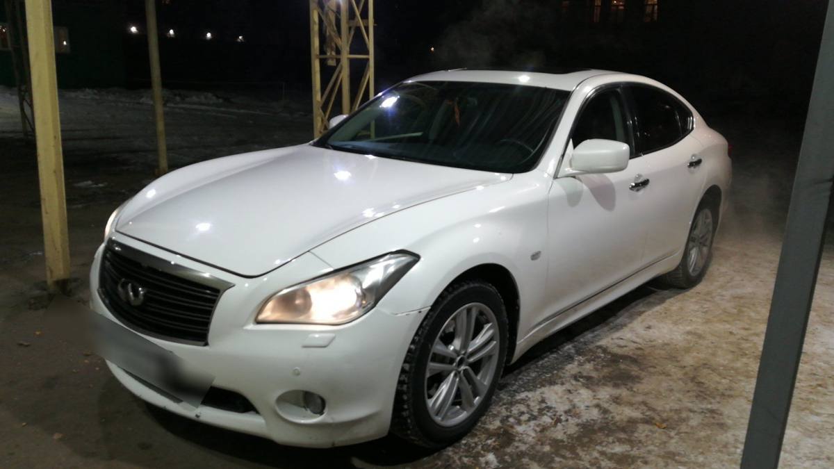 Infiniti M IV