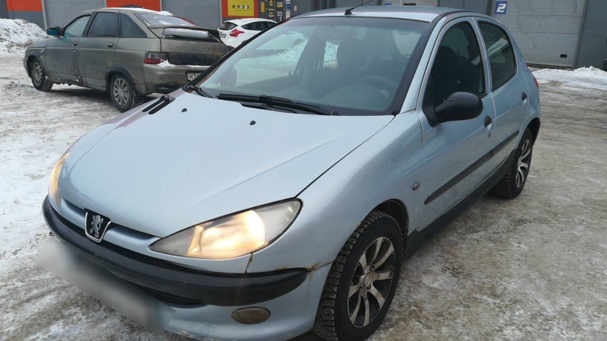 Peugeot 206
