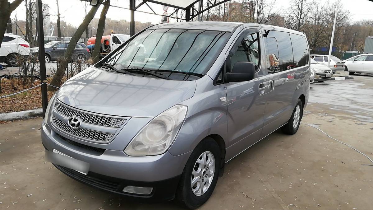 Hyundai Starex (H-1) II