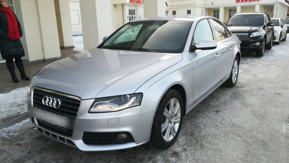 Audi A4 IV (B8)