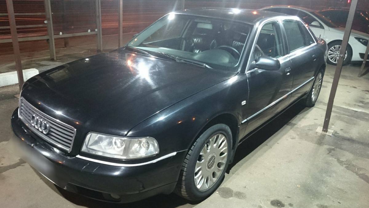 Audi A8 I (D2) Рестайлинг