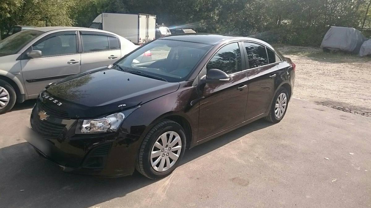 Chevrolet Cruze I Рестайлинг 1.6 MT (109 л.с.) [2014]