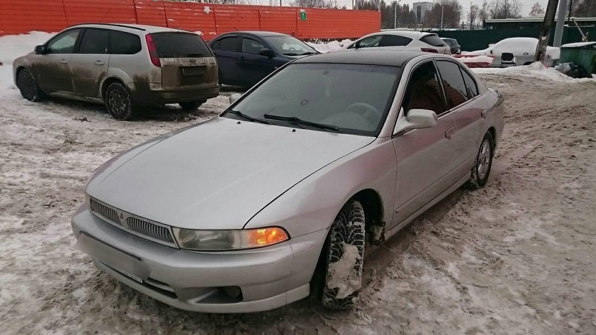 Mitsubishi Galant VIII