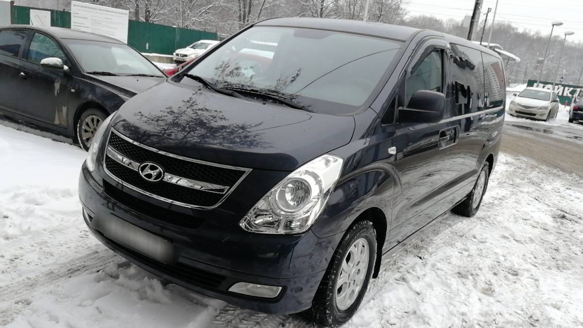 Hyundai Grand Starex