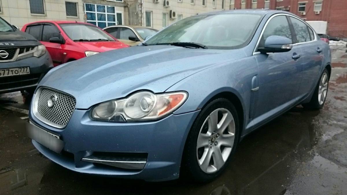 Jaguar XF I