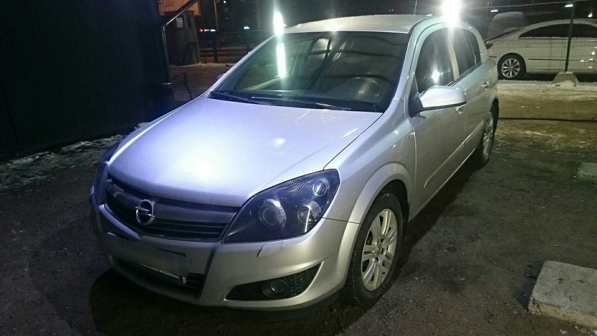 Opel Astra H
