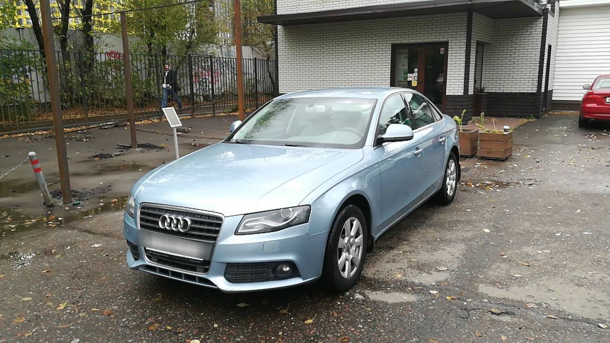 Audi A4 IV (B8)