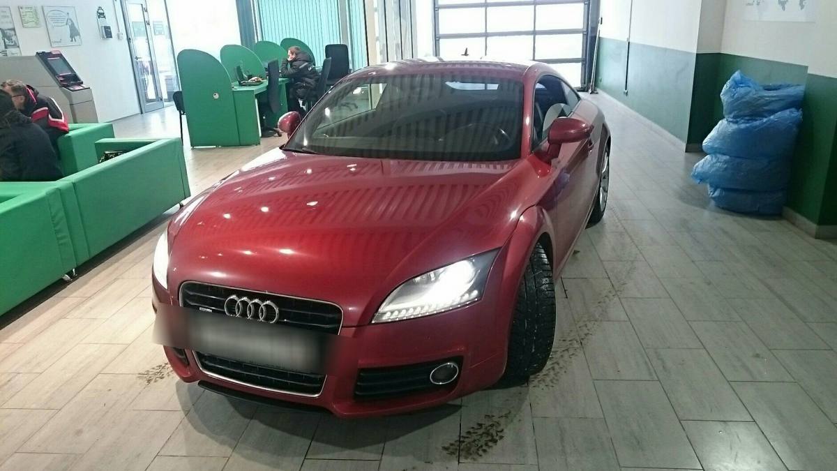 Audi TT II (8J)