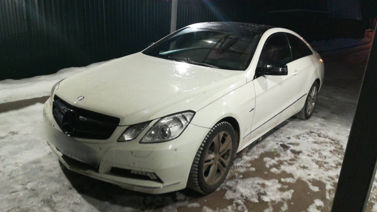 Mercedes-Benz E-klasse IV (W212, S212, C207)