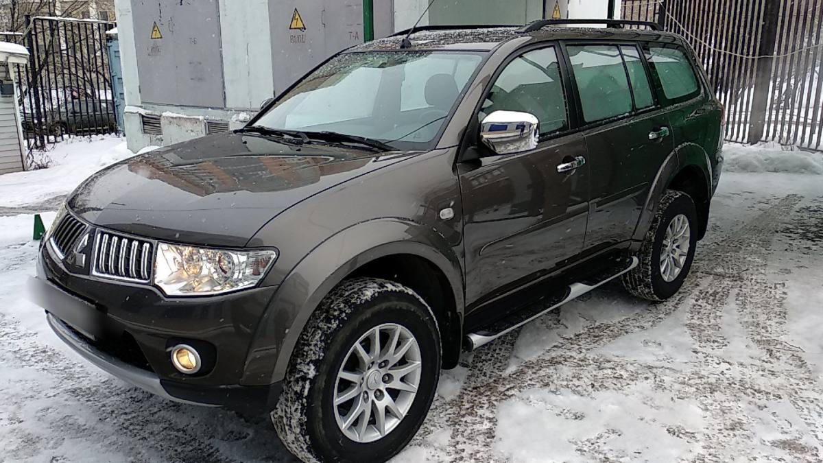 Mitsubishi Pajero Sport II