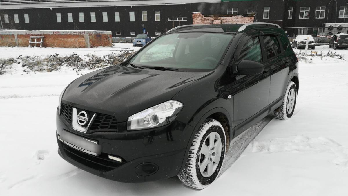 Nissan Qashqai+2 I