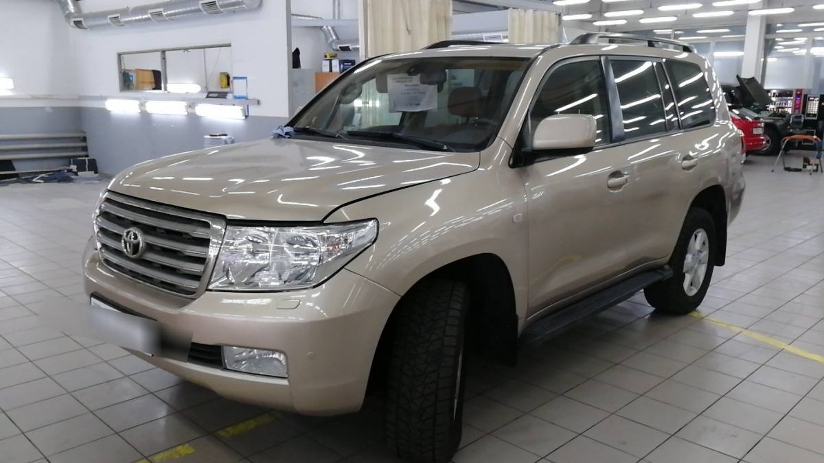Toyota Land Cruiser 200 Series