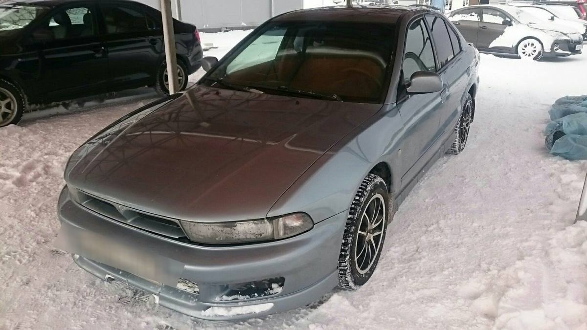 Mitsubishi Galant VIII