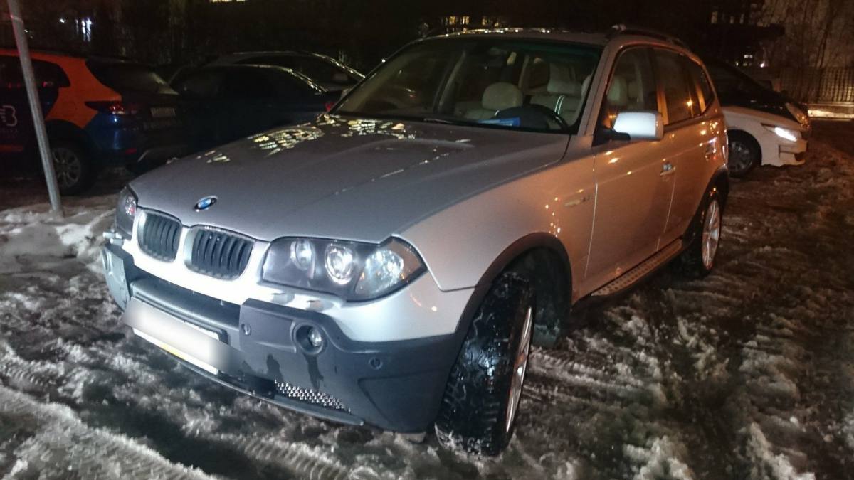BMW X3 I (E83)