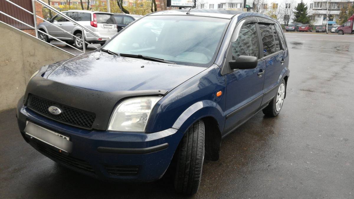 Ford Fusion I