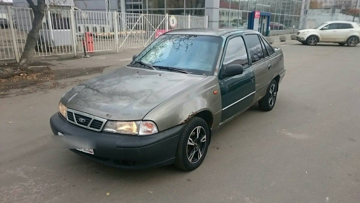 Daewoo Nexia I 1.5 MT (85 л.с.) [2003]