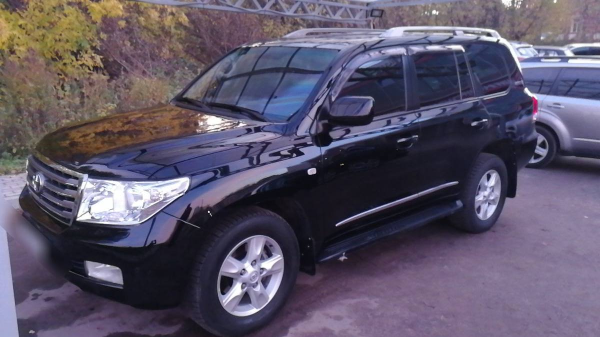 Toyota Land Cruiser 200 Series